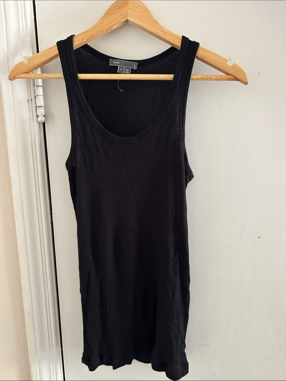 Vince Black Ribbed Scoop Tank